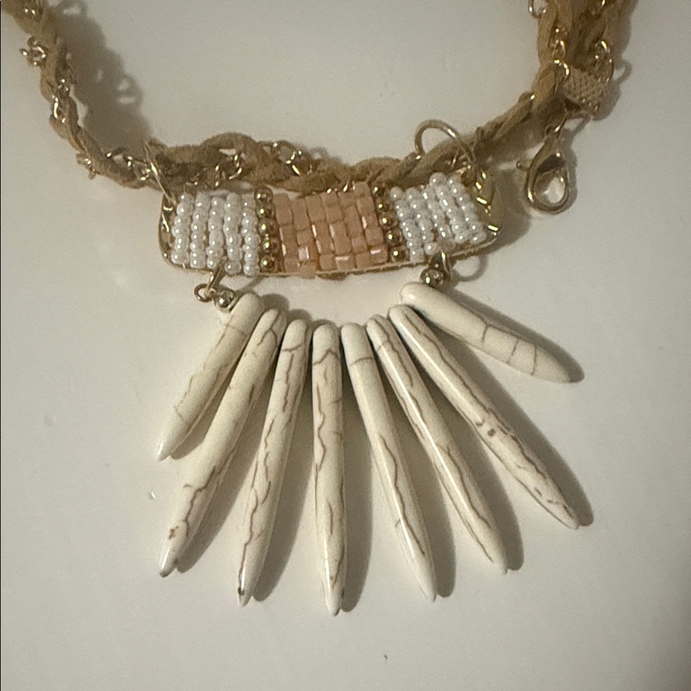 Elegant Gold and Cream Necklace - Picture 3 of 5